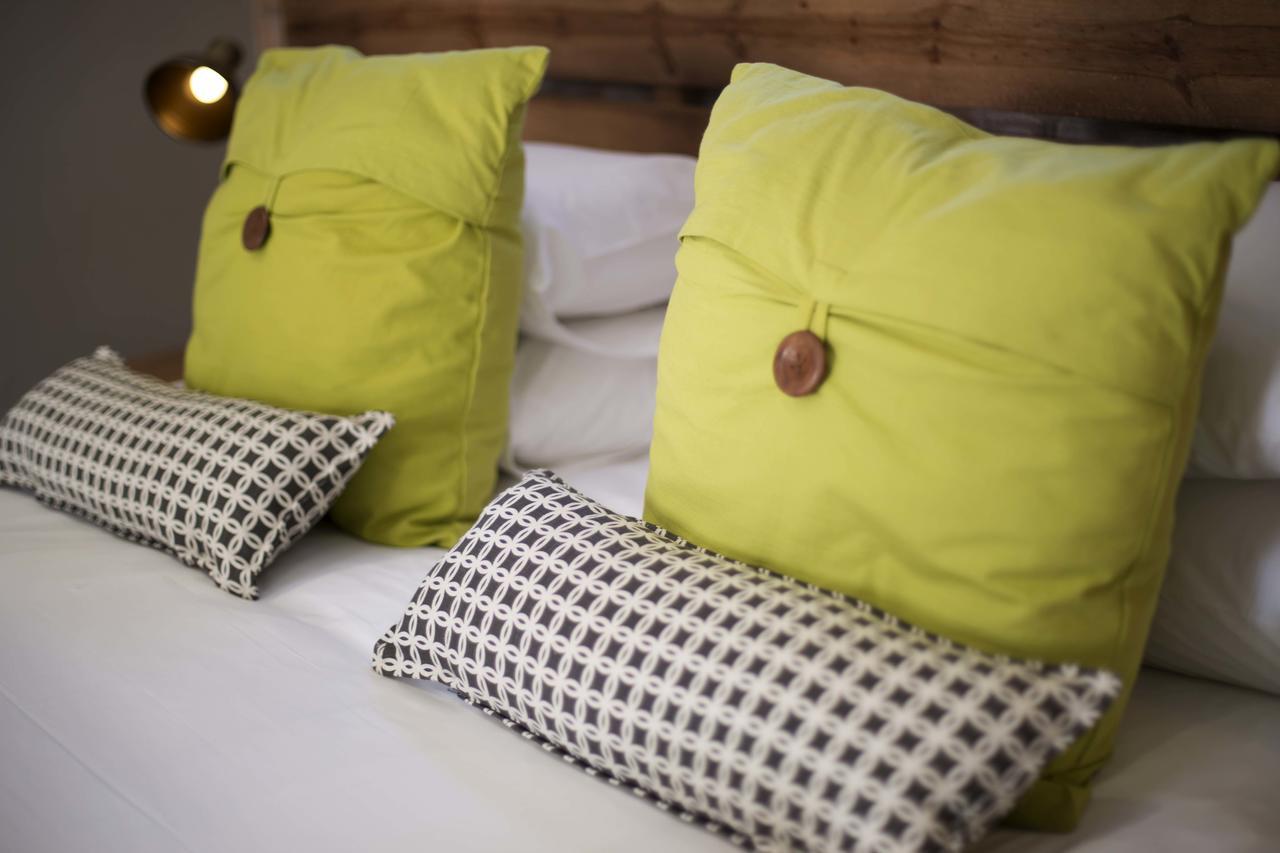 Touching Senses Garden Cottages บลูมฟอนเทน ภายนอก รูปภาพ